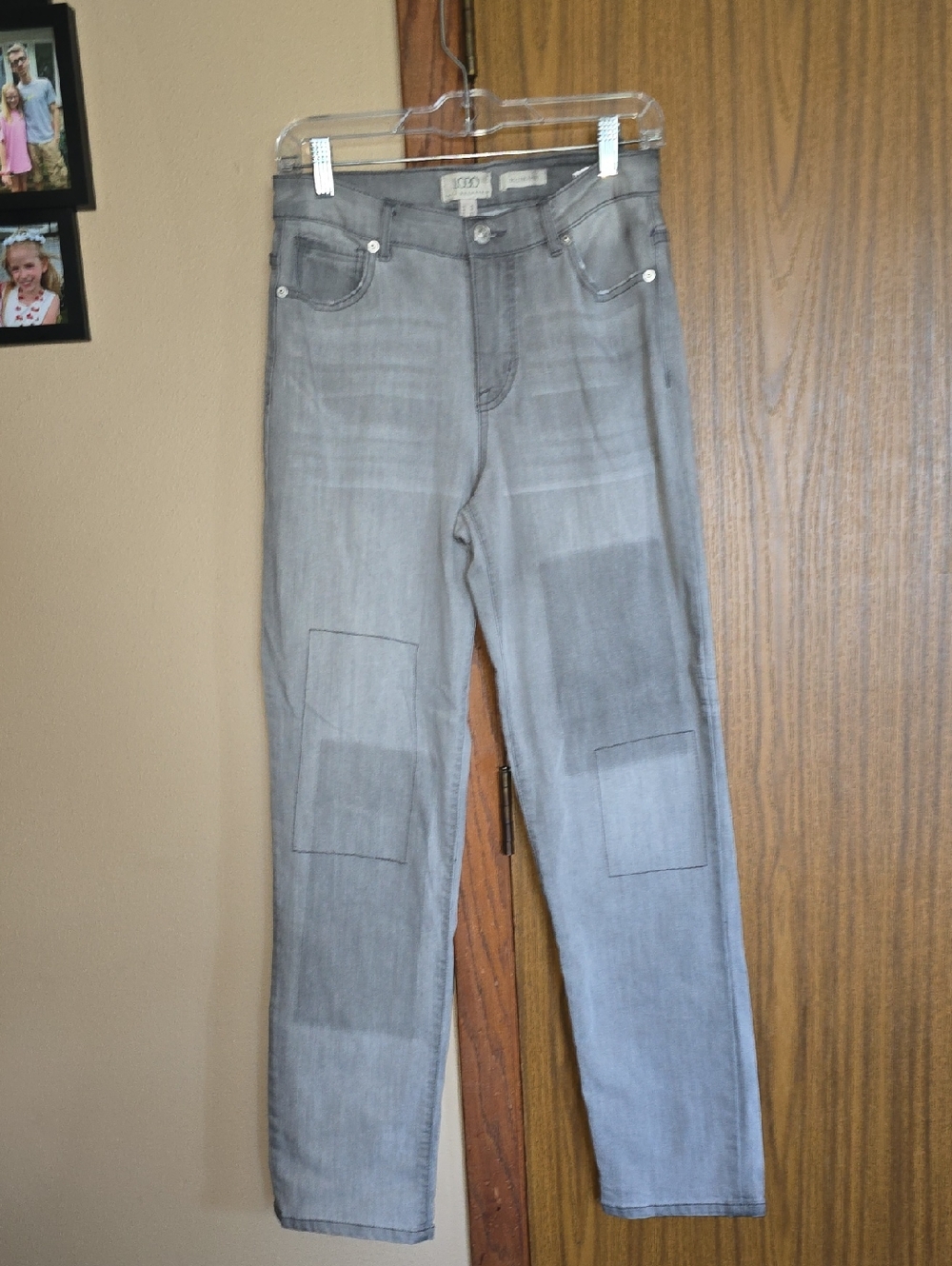 LOGO by Lori Goldstein Gray Straight-Leg Jeans